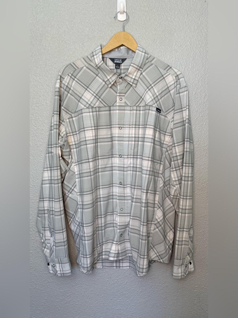 Orvis Pro | Stretch Long Sleeve Fishing Shirt | Silver Plaid | Size Large